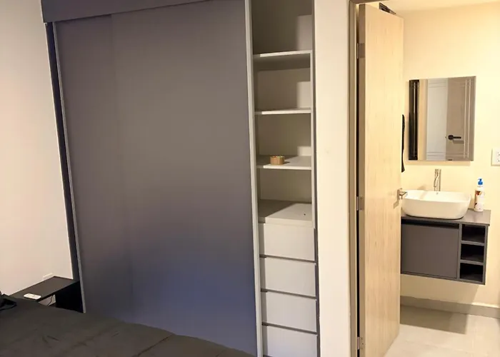 Privada Con Bano Privado Se Comparten Areas Comunes *